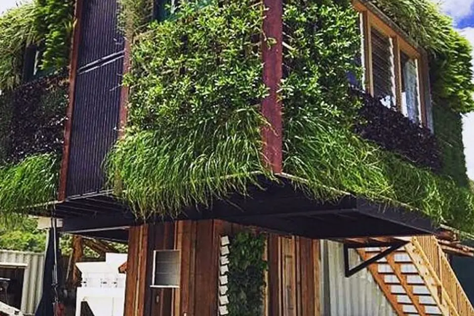 Green Living Tech